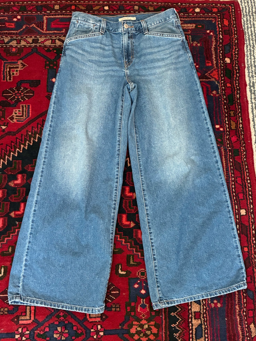 Levi’s ‘94 Baggy Wide Leg Jeans